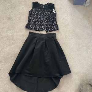 Black skirt and blouse. New with no tag. Excellent condition.